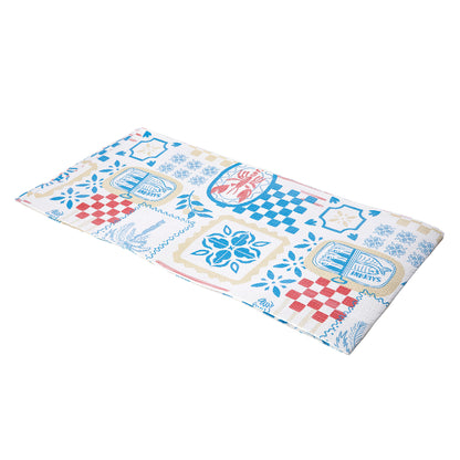 6 confezioni da 25 tovaglie piegate imp 100x100 goffrate  - Varie grafiche e colori